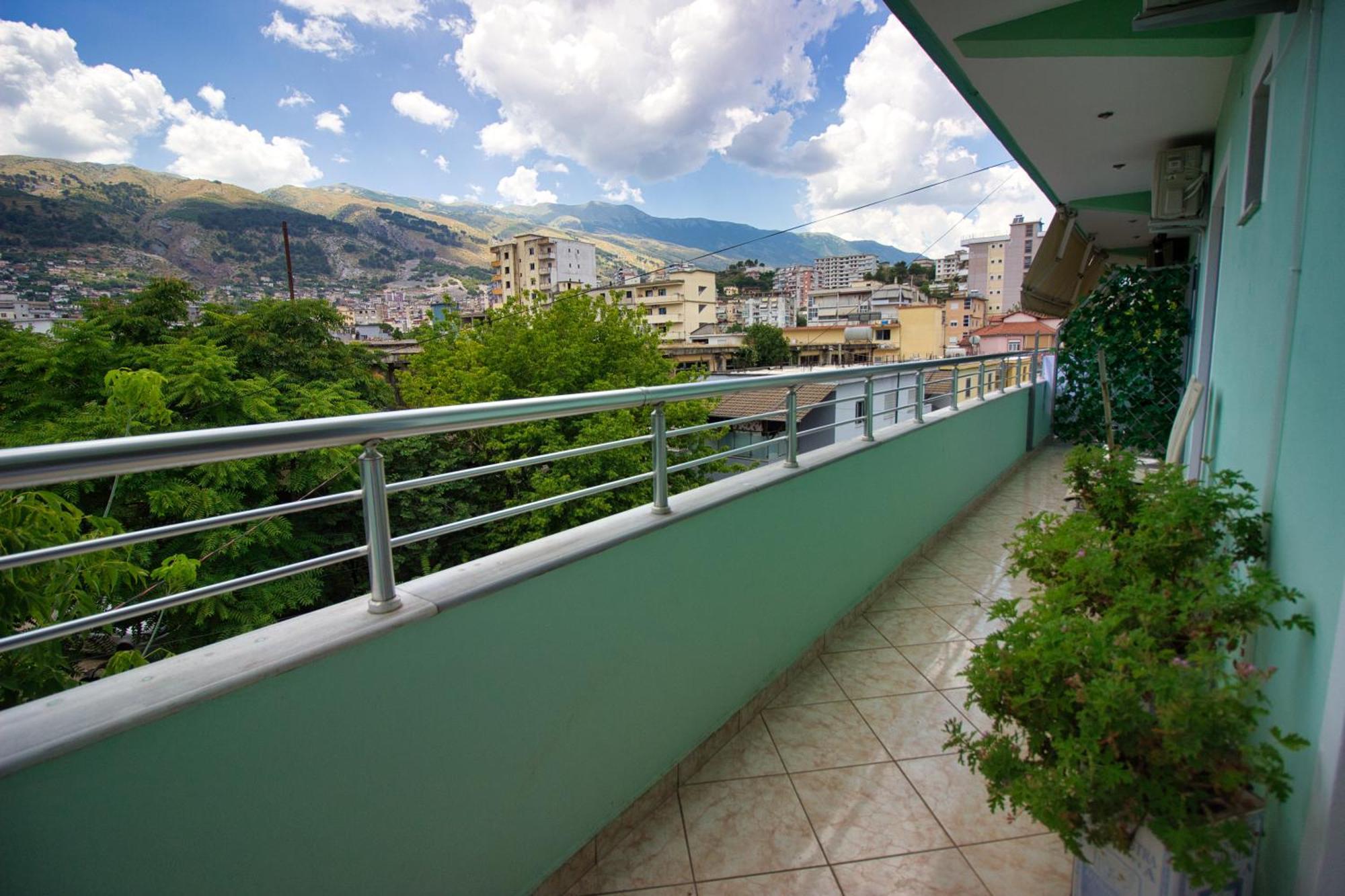 Muko's * Gjirokastër